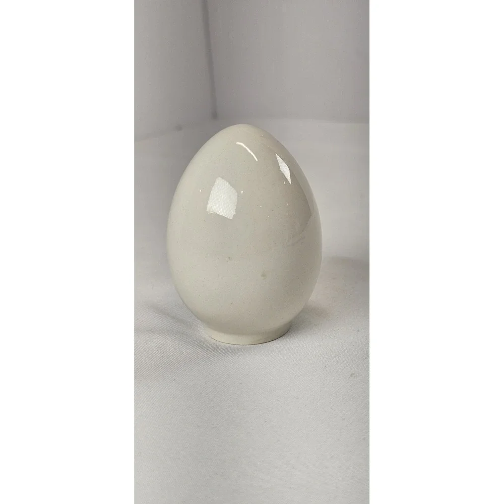 Goebel Bird Easter Egg 10th Edition 1987 Goldfinch W Germany Porcelain Vintage